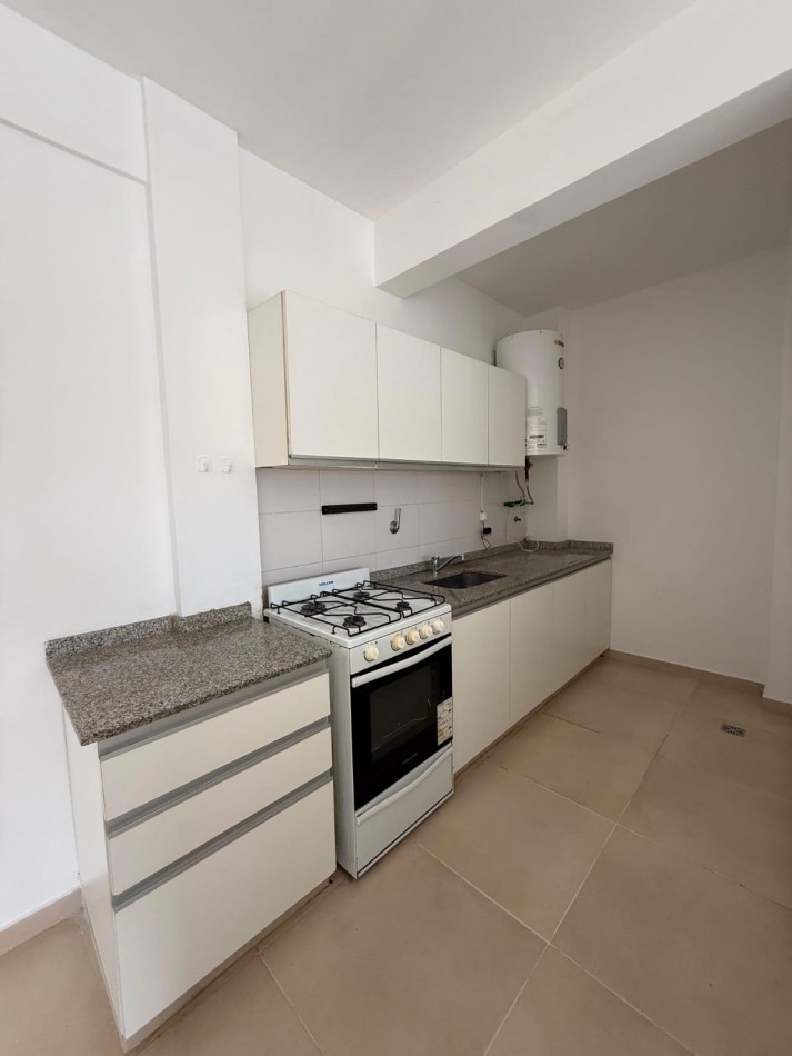 Hermoso departamento de 2 ambientes en Tigre centro.