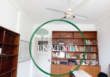 Excelente Oficina